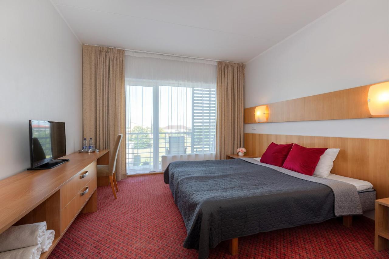 Raadimoisa Hotell Tartu Ngoại thất bức ảnh