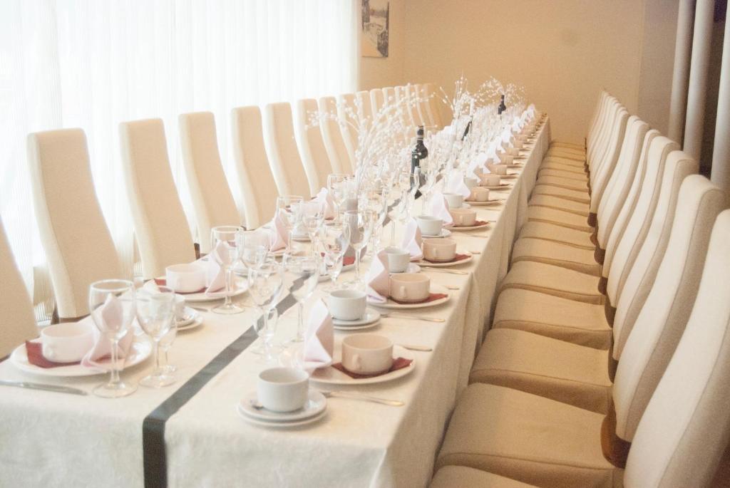 Raadimoisa Hotell Tartu Ngoại thất bức ảnh